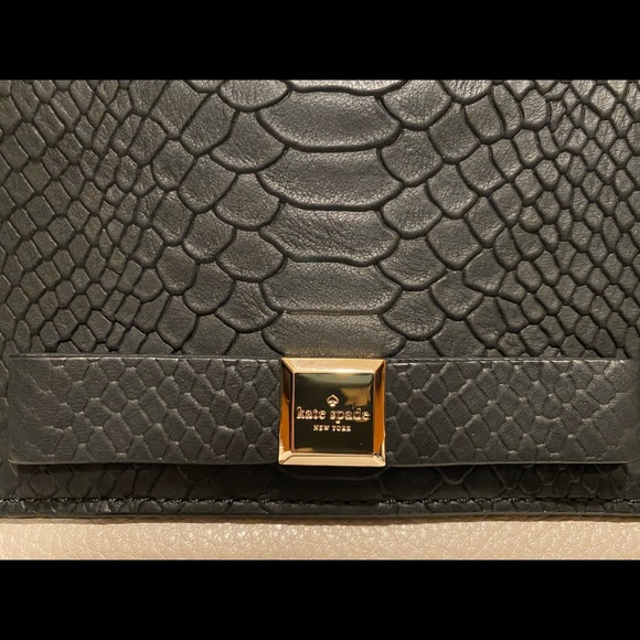 Kate spade crossbody - Picture 3 of 14